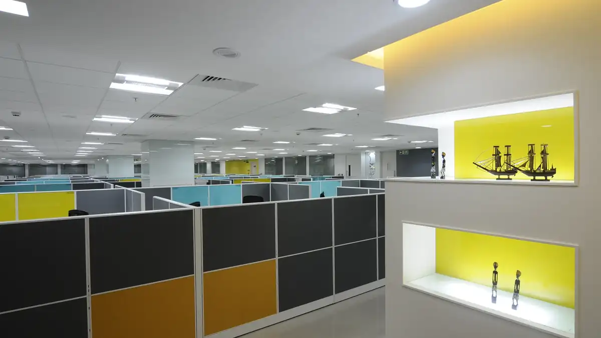 Ntt Deta gallery image 2