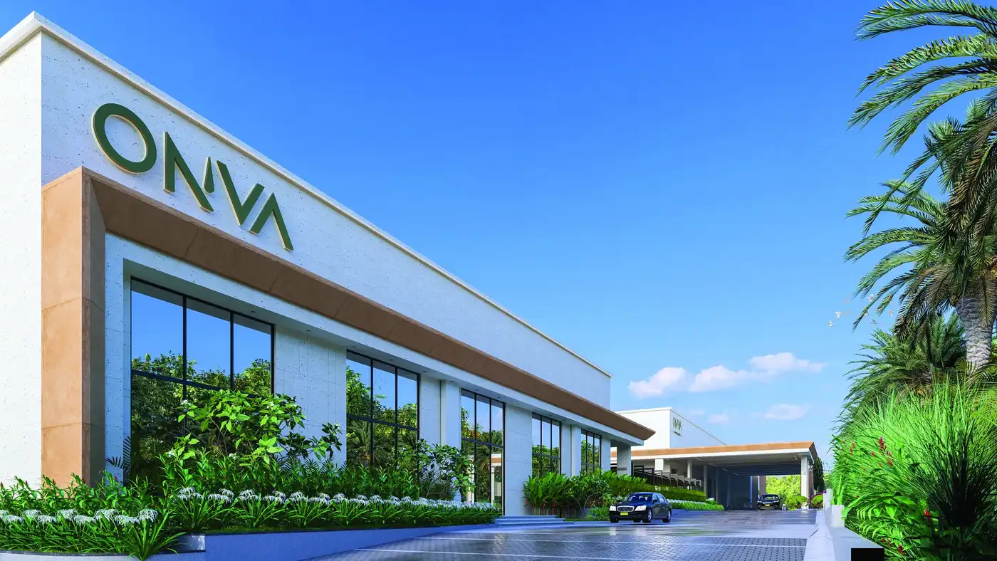 ONVA Convention central lawn court